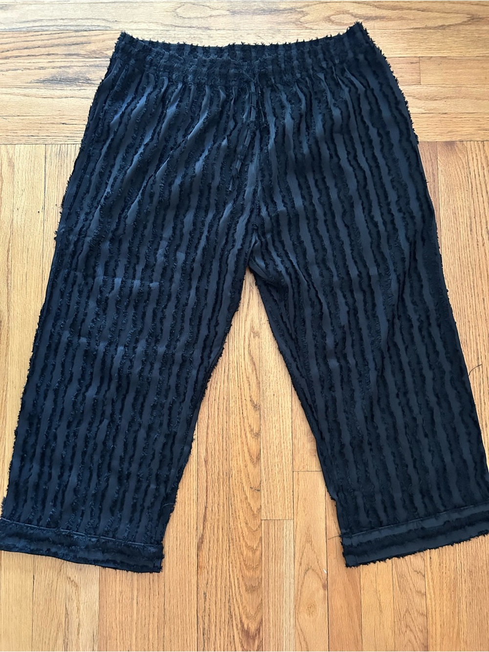 Buru Black Textured Pants